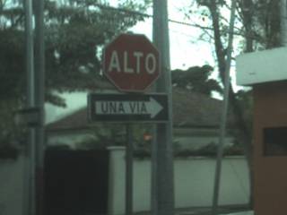 Alto / Una Via